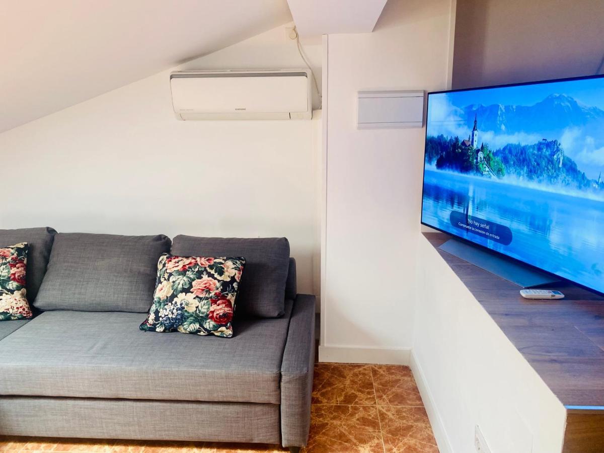 Apartamento Turistico Atico La Taberna Arenas de San Pedro Dış mekan fotoğraf